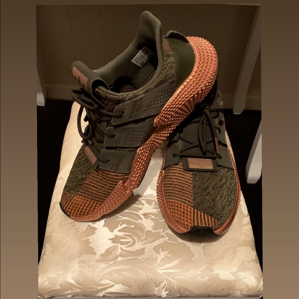 Adidas size 7.5-8
